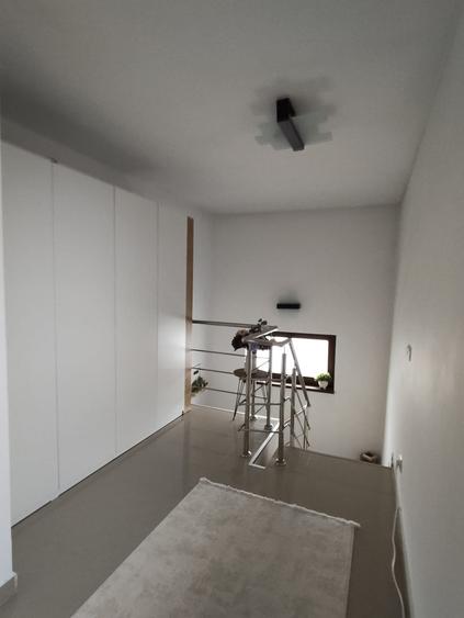 Casă individuală cu 3 camere cu Teren 500 Mp în Gulia