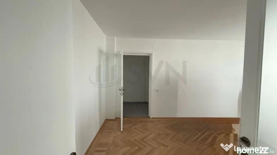 Apartament cu 2 camere semidecomandat în Victoriei