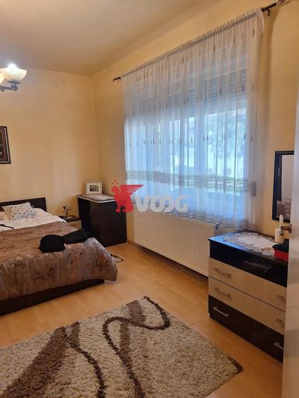 Casă cu 5 camere cu Teren 700 Mp în Fratelia