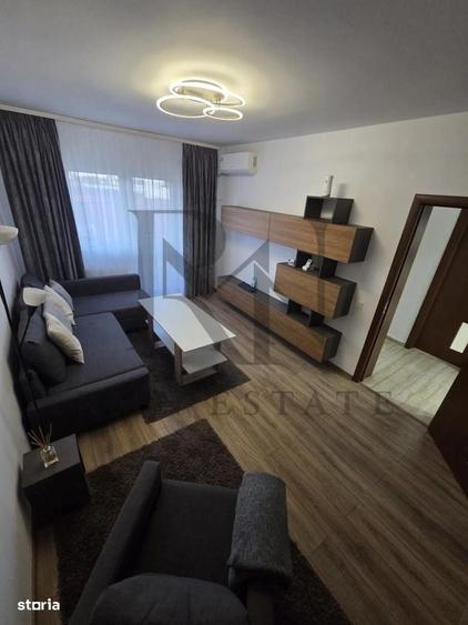 Apartament cu 2 camere decomandat în Central