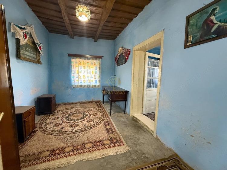 Casă cu 3 camere cu Teren 5393 Mp în Medișa