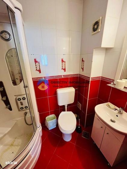 Apartament cu 3 camere decomandat, mobilat în Calea Romanului