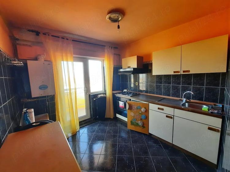 Apartament cu 2 camere decomandat în Exterior Vest