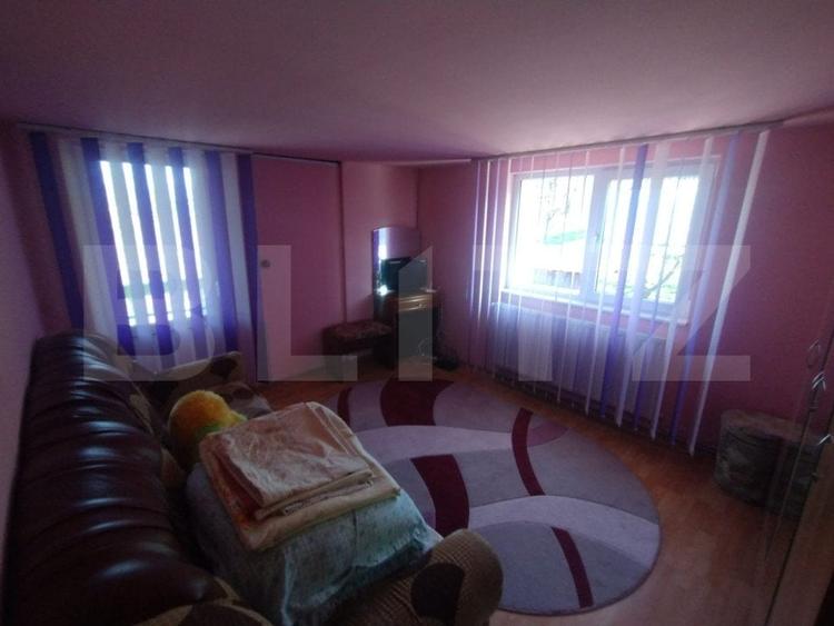 Casă individuală cu 4 camere cu Garaj în Sud-Est