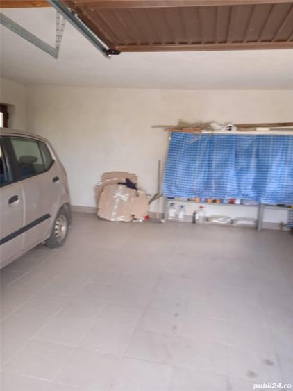 Casă cu 5 camere cu Teren 4020 Mp în Marița