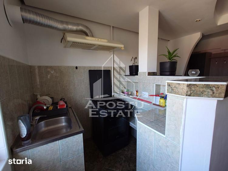 Apartament cu 3 camere, mobilat în Fabric