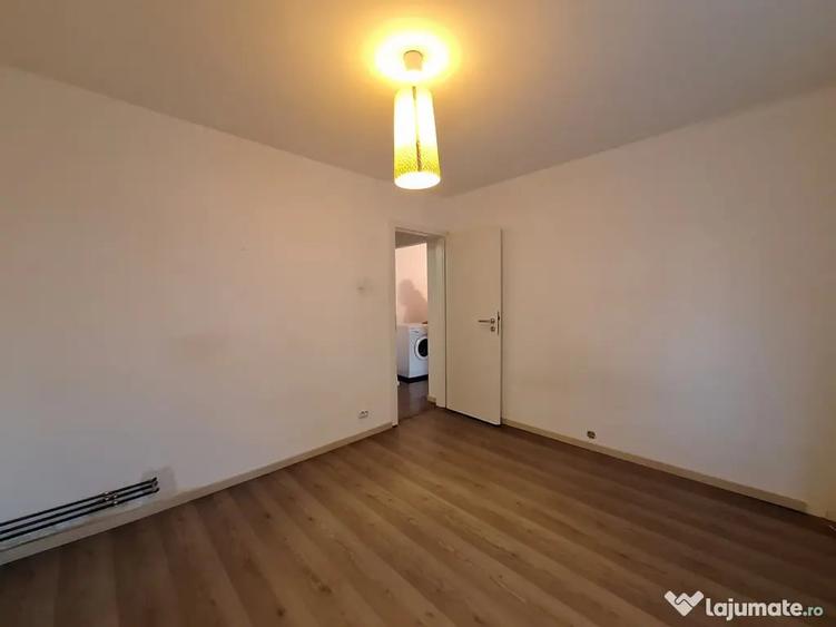 Apartament cu 3 camere decomandat în Dorobanților