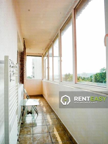 Apartament cu 2 camere decomandat în Bd. Independenței