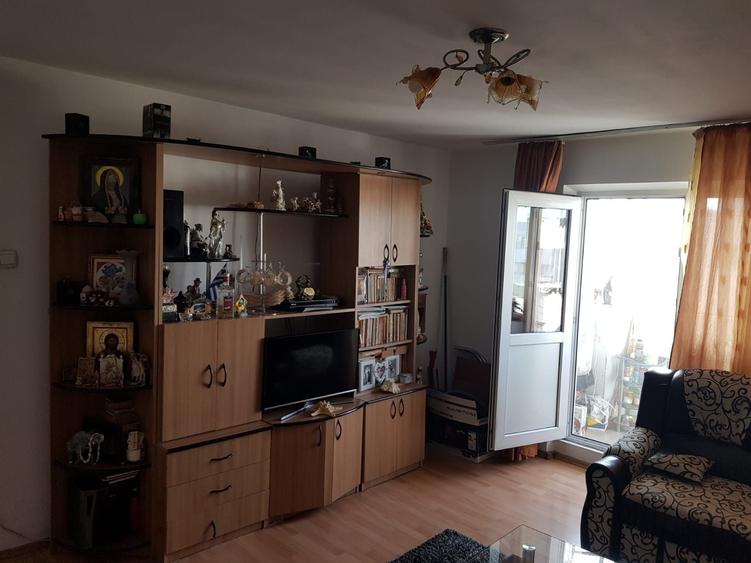 Apartament cu 2 camere decomandat în Sebastian
