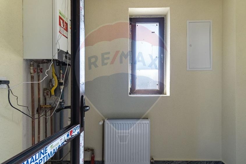 COMISION 0% | CLADIRE DE INCHIRIAT| PARCARE PROPRIE| TRACTORUL - 10