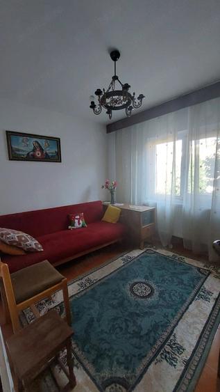 Apartament cu 2 camere semidecomandat în Confecții