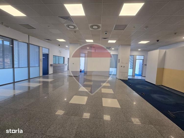 Spațiu comercial, de 530 mp, în Ultracentral