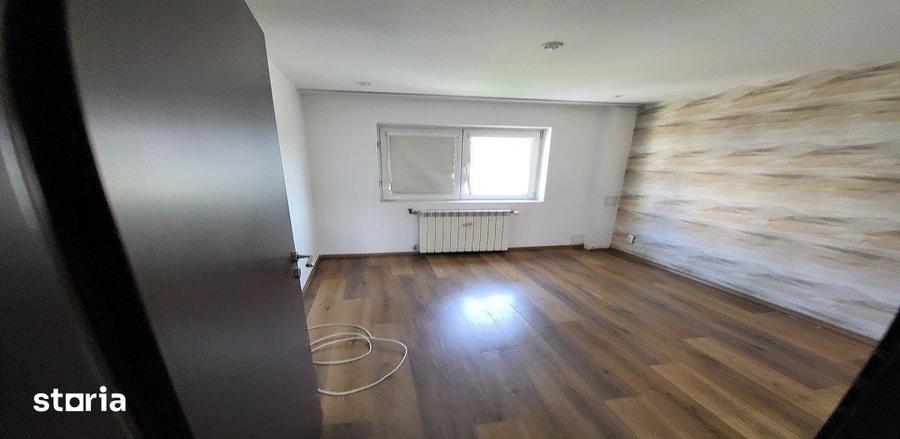 BD.DECEBAL, Apartament cu 3 camere decomandate - 90 mp- etaj 4/4, - 10