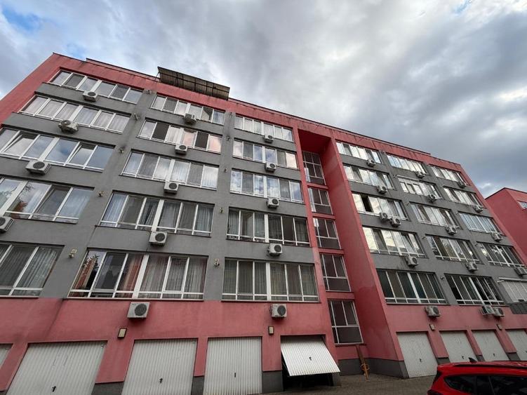 Apartament cu 2 camere semidecomandat în UTA