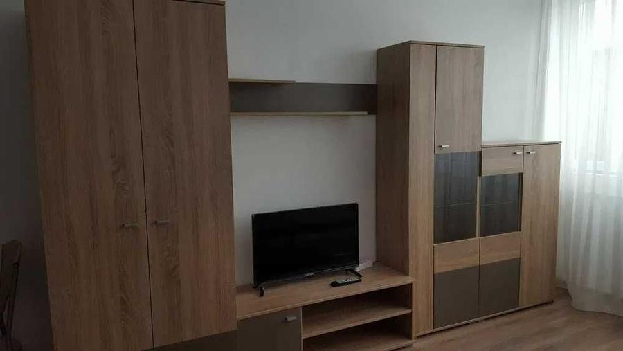 Apartament cu 2 camere semidecomandat în Iosia