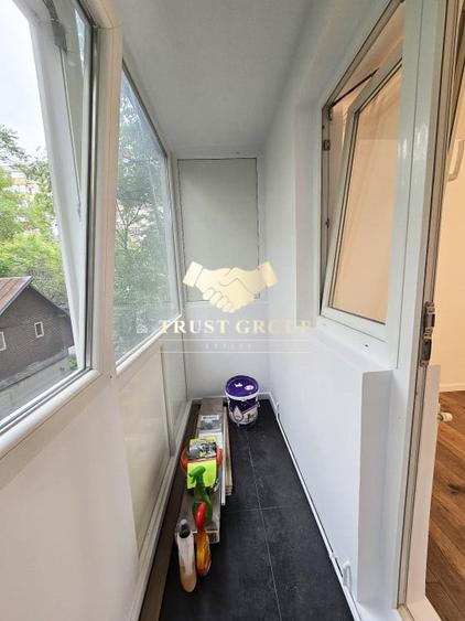 Apartament cu 2 camere decomandat în Politehnica