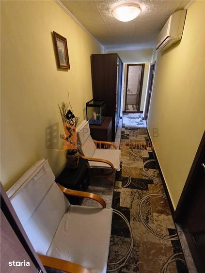 Apartament cu 3 camere decomandat în Unirii Sud