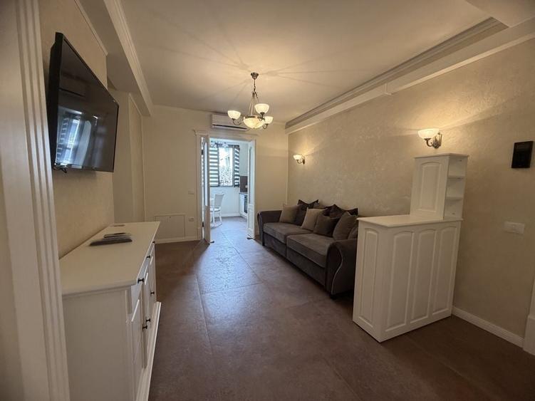 Apartament cu 3 camere decomandat în Dumbrăvița