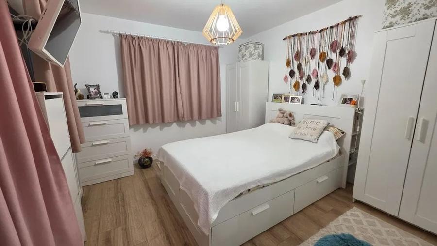 Casă cu 2 camere cu Teren 300 Mp în Viile Noi