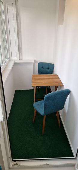 Apartament cu 3 camere decomandat în Exterior Vest