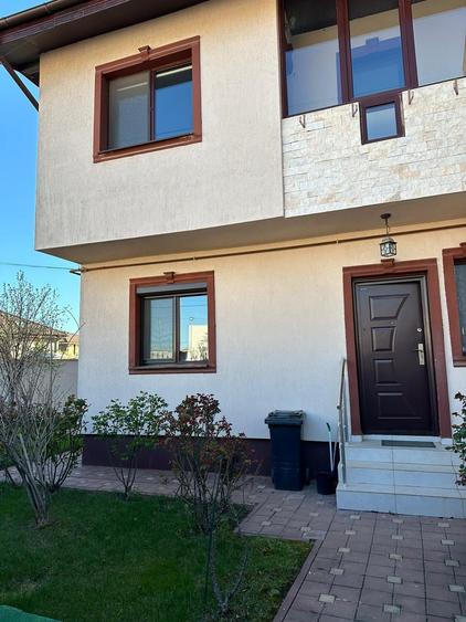 Duplex cu 4 camere cu Teren 250 Mp în Bragadiru
