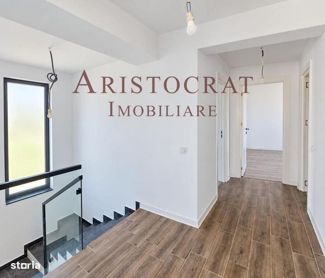 Casă cu 4 camere în Balotești