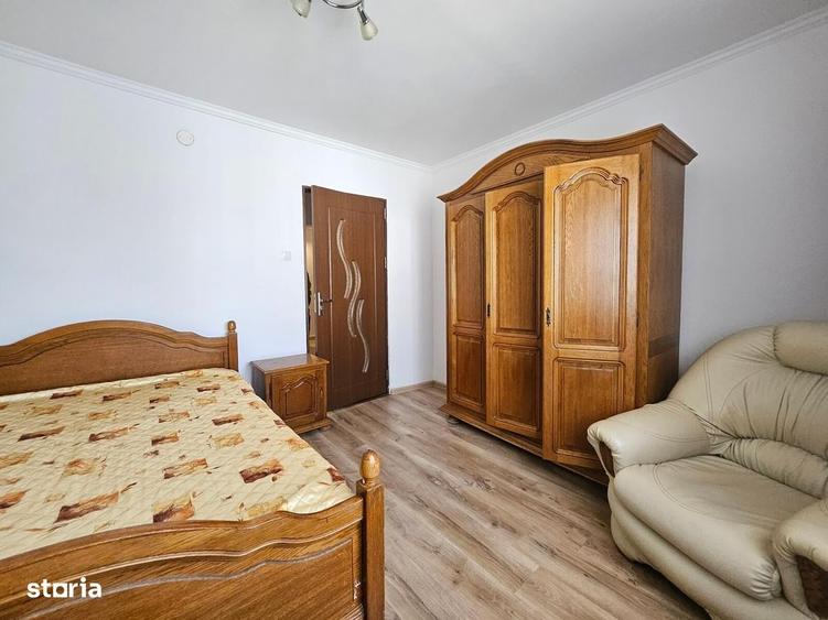 Apartament cu 2 camere decomandat în Teilor