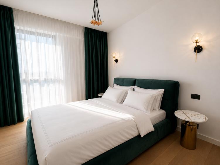 Apartament cu 4 camere semidecomandat în Herăstrău