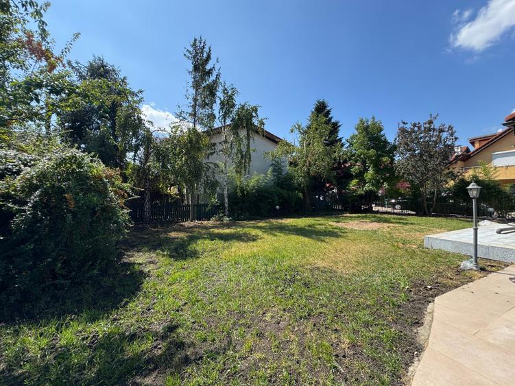 Casă individuală cu 4 camere cu Piscina în Pipera
