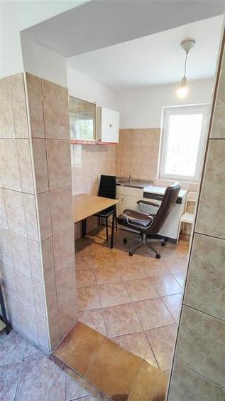 Apartament cu 3 camere decomandat în Decebal
