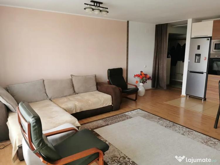 Apartament cu 2 camere decomandat în Craiovei