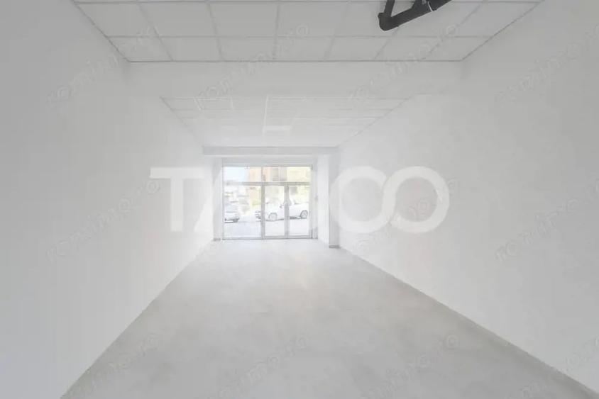 Spațiu comercial, de 120 mp, în Central