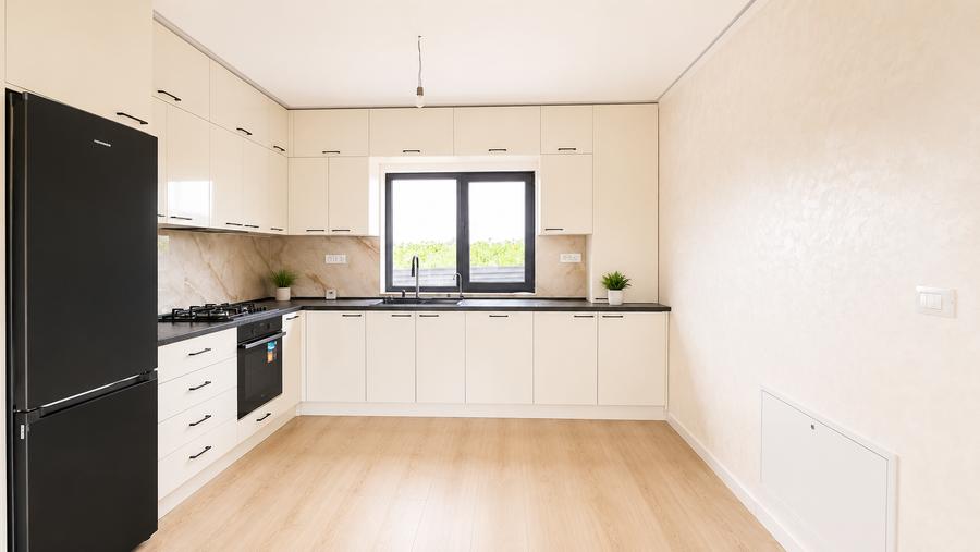 Casă individuală cu 3 camere cu Teren 400 Mp în Miroslava