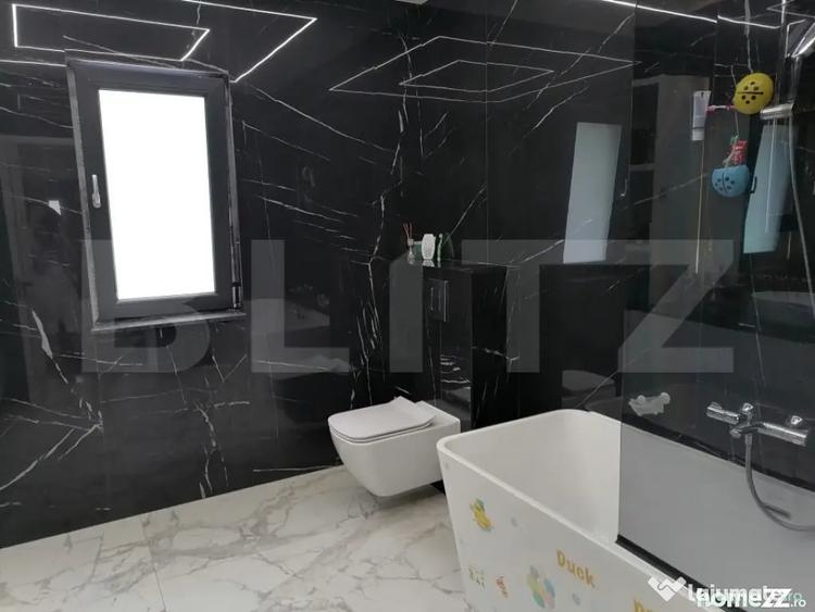 Casă cu 5 camere cu Teren 600 Mp în Valea