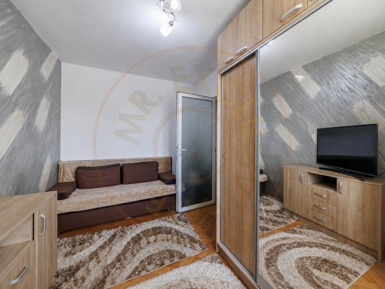 Apartament cu 2 camere decomandat în Trivale