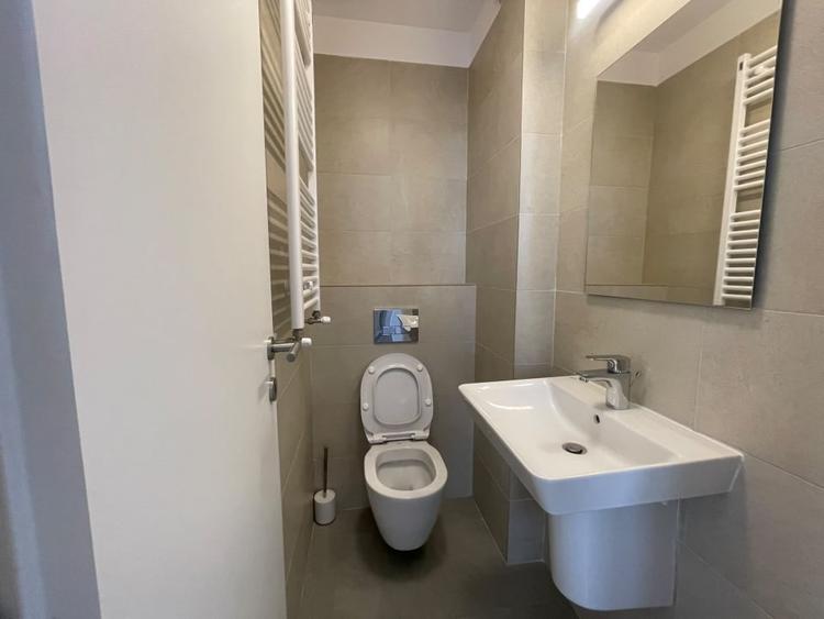 Apartament cu 2 camere semidecomandat, mobilat în Pipera