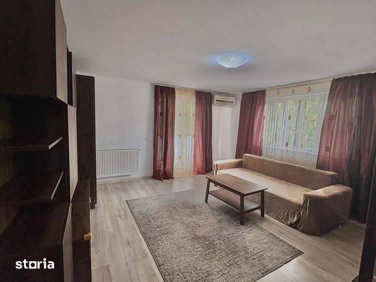 Apartament cu 3 camere, mobilat în Jiului