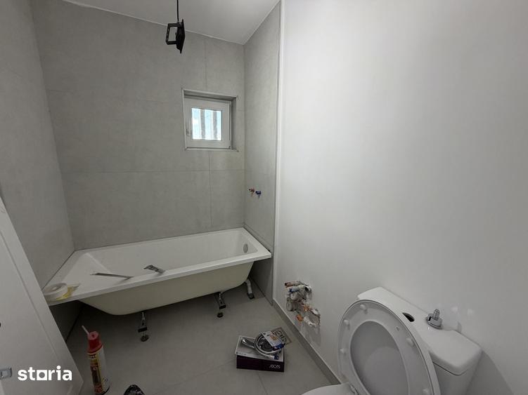 Apartament cu 3 camere în Andrei Mureșanu