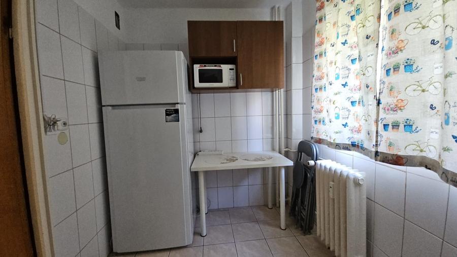 Garsonieră decomandată în Iancului