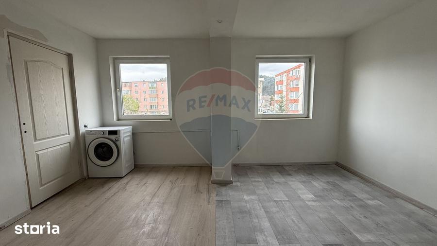 Apartament cu 2 camere semidecomandat în ISR