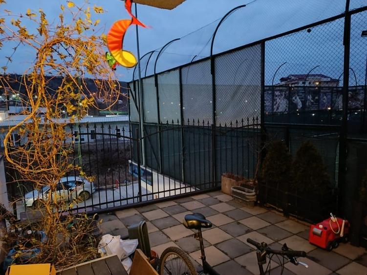 Apartament cu 2 camere decomandat, mobilat în Bucium