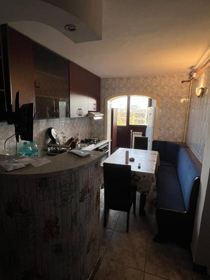 Apartament cu 2 camere decomandat, mobilat în 1 Mai