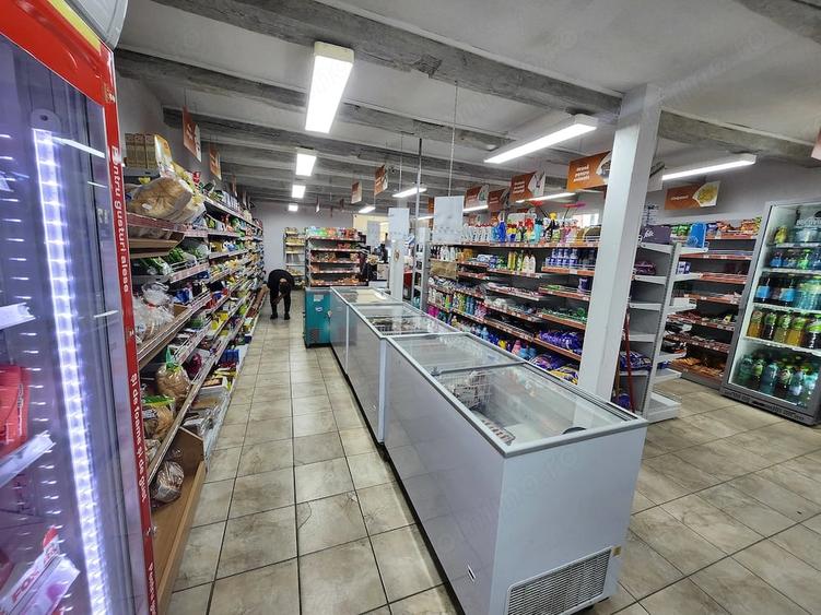 Spațiu comercial, de 210 mp, în Margina