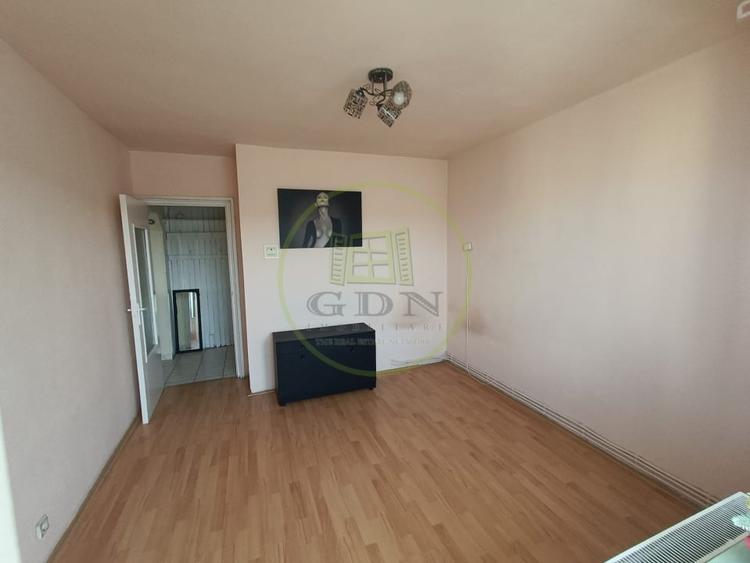Apartament cu 2 camere decomandat, mobilat în Reghin