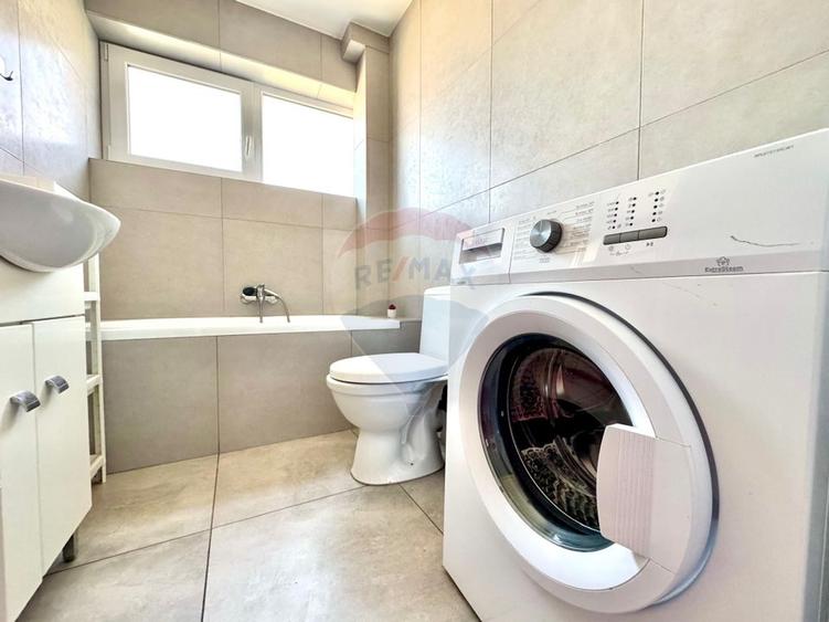 Apartament cu 2 camere, mobilat în Central