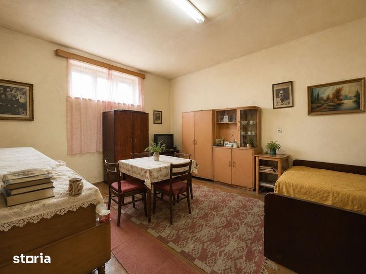 Casă cu 3 camere cu Teren 755 Mp în Sălard