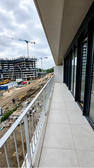 Apartament cu 3 camere decomandat în Colentina