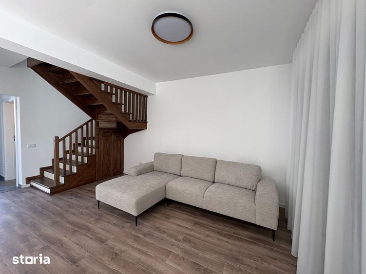 Casă cu 4 camere cu Teren 70 Mp în Central