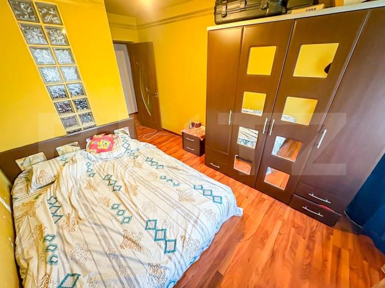 Apartament cu 4 camere decomandat, mobilat în Gojdu
