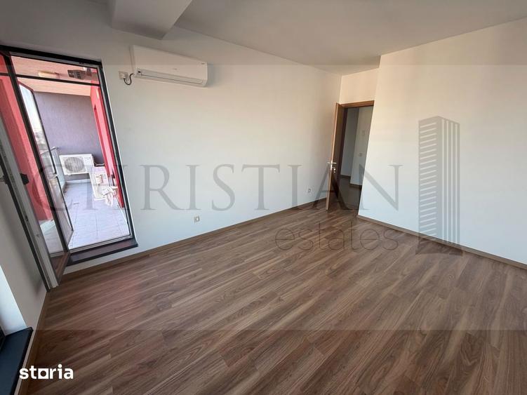 Apartament cu 2 camere decomandat, mobilat în Crângași